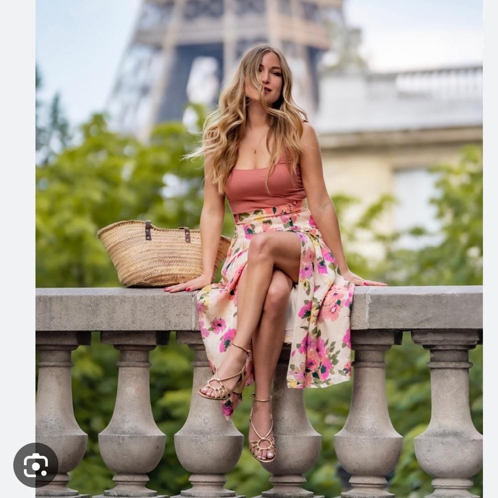 Sezane Alicia skirt, size 6, autumn glow